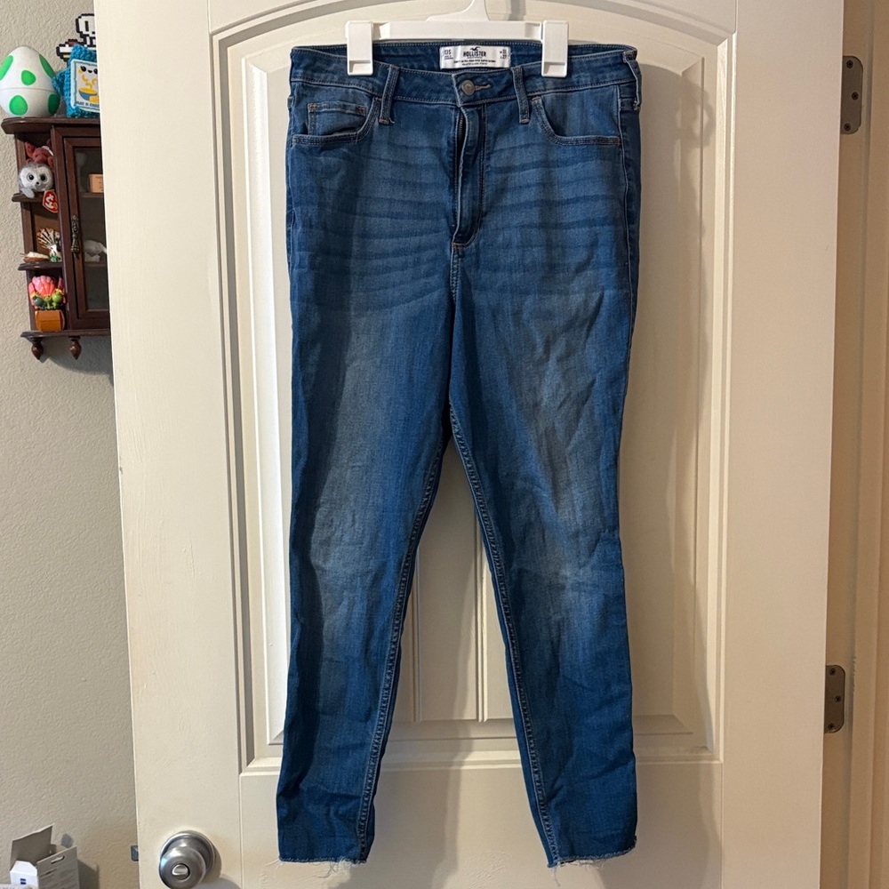 Hollister Women's Dark Blue Skinny Jeans